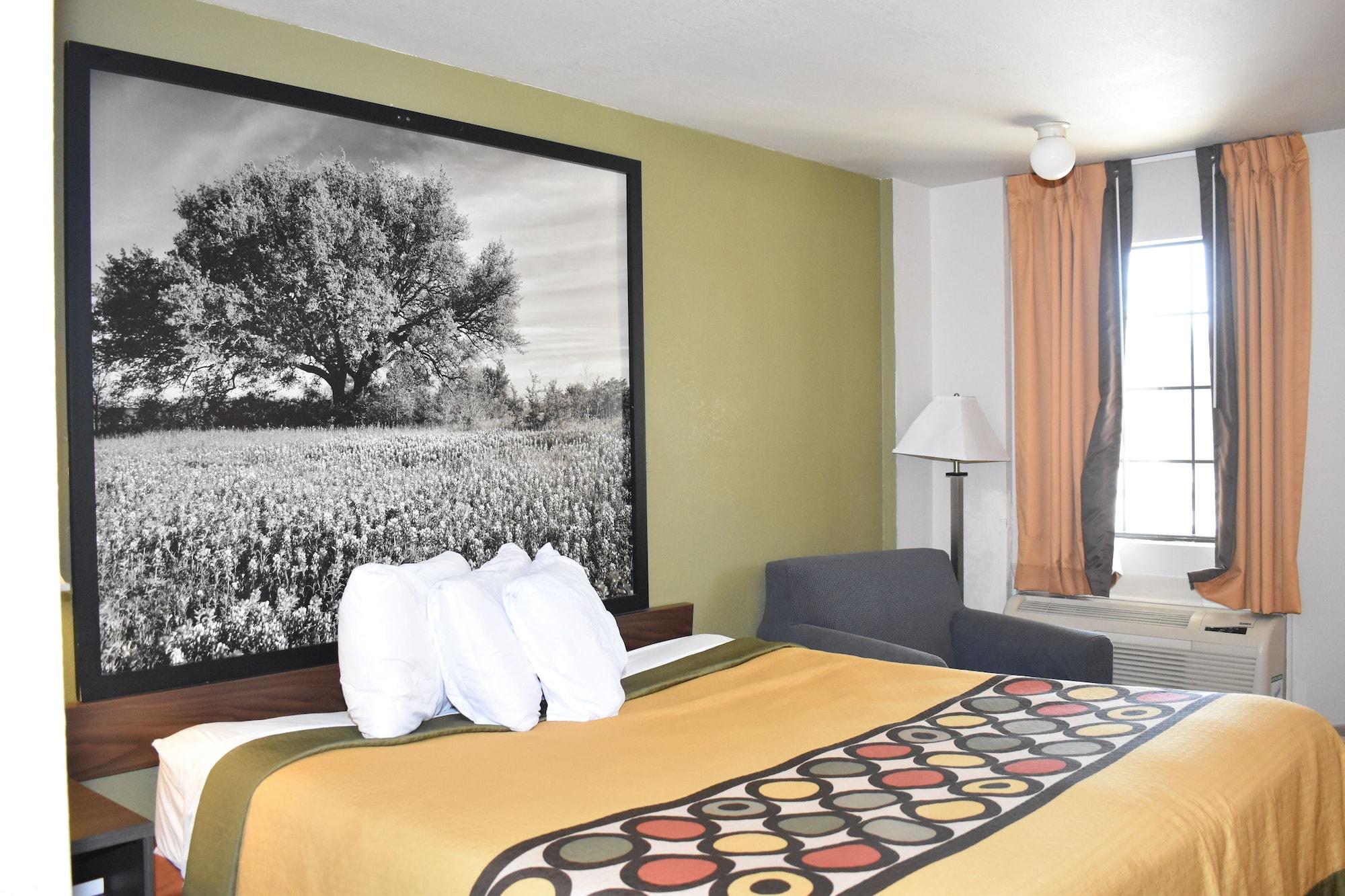 Super 8 By Wyndham Fredericksburg Hotel Luaran gambar