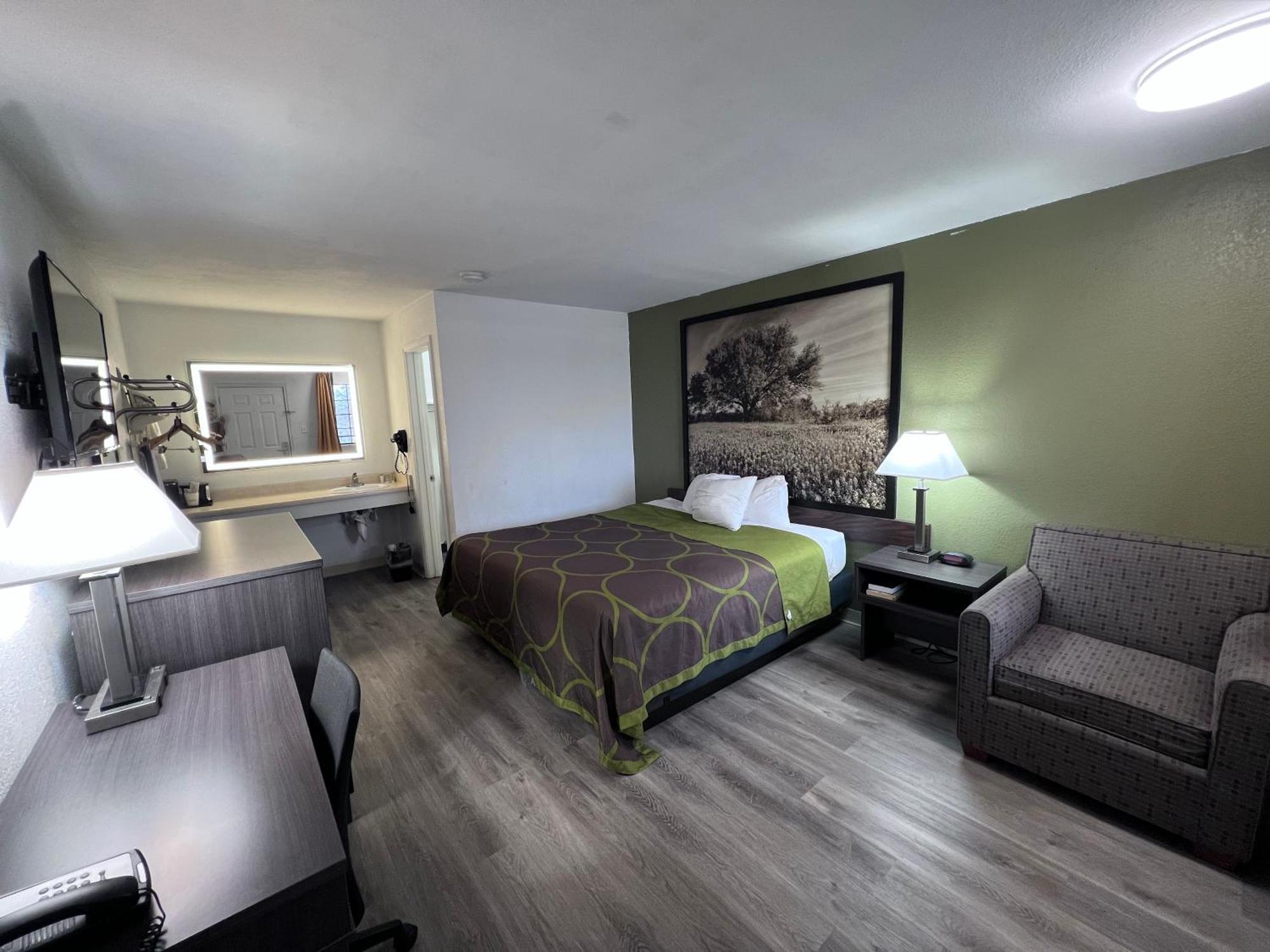 Super 8 By Wyndham Fredericksburg Hotel Luaran gambar
